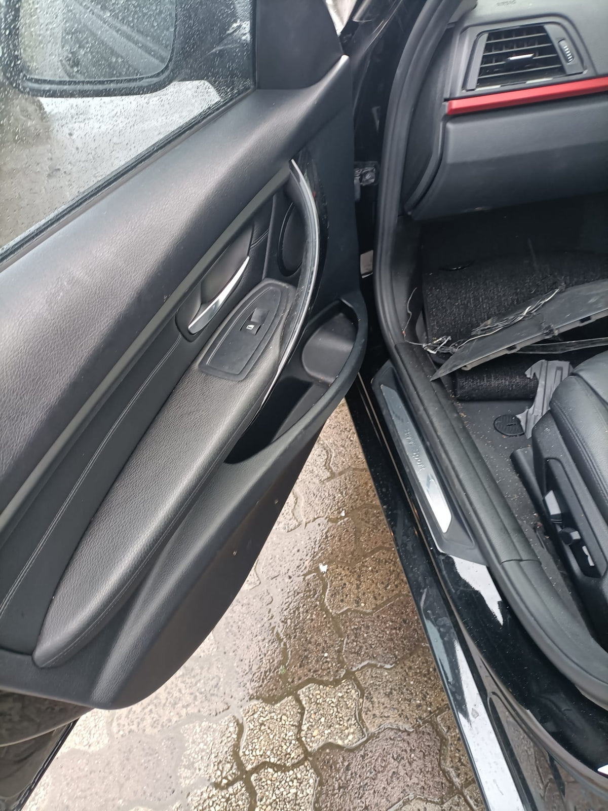 2014 BMW 3 SERIES F30, SEDAN, 11/11-02/19 41007298513 LEFT REAR DOOR
