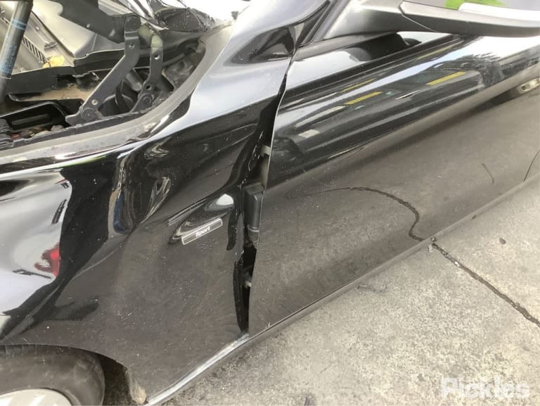 2014 BMW 3 SERIES BUMPER REFLECTOR, M SPORT TYPE, F30, SEDAN, 11/11-02/19 63147382233 LEFT TAILLIGHT