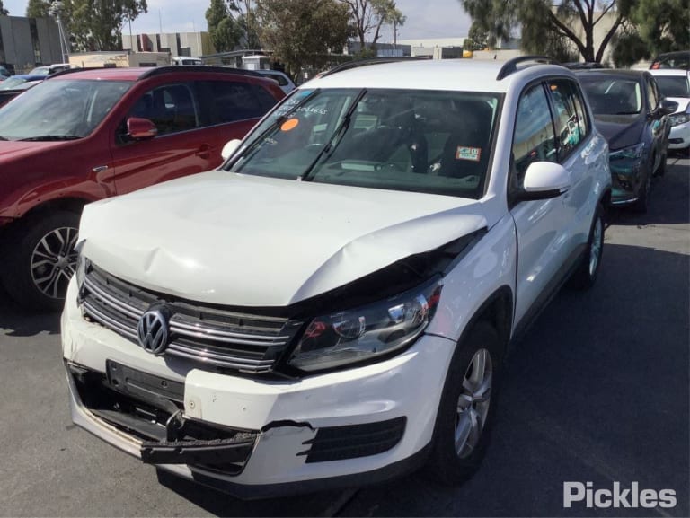 2011 VOLKSWAGEN TIGUAN 5N, 05/08-08/16 5N0845025 LEFT REAR DOOR WINDOW