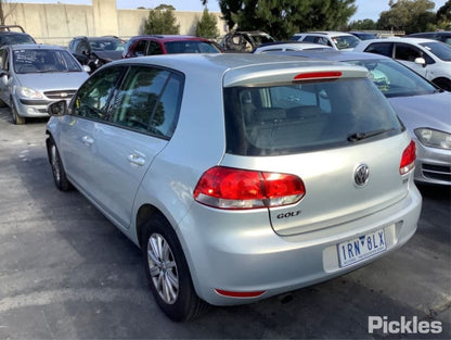 2010 VOLKSWAGEN GOLF GEN 6, NON GTi/R, HALOGEN TYPE, 12/08-03/13 5K2941006H RIGHT HEADLAMP