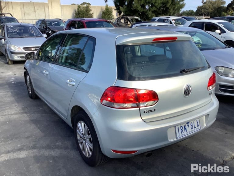 2010 VOLKSWAGEN GOLF STEERING WHEEL, HATCH, GEN 6, 12/08-03/13 5N0880201F RIGHT AIRBAG
