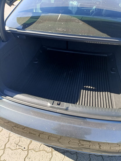 2015 AUDI A5/S5 8T, A5, HATCH, MANUAL FOLD, NON HEATED, W/ LANE CHANGE ASSIST TYPE (6XC/7Y1), 10/09-11/16 8T2857410AF RIGHT DOOR MIRROR