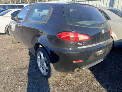2006 ALFA ROMEO 147 RIGHT FRONT DOOR LOCK, 09/01-12/10 46800415 DOOR BOOT GATE LOCK