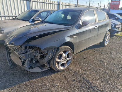 2006 ALFA ROMEO 147 RIGHT FRONT DOOR LOCK, 09/01-12/10 46800415 DOOR BOOT GATE LOCK