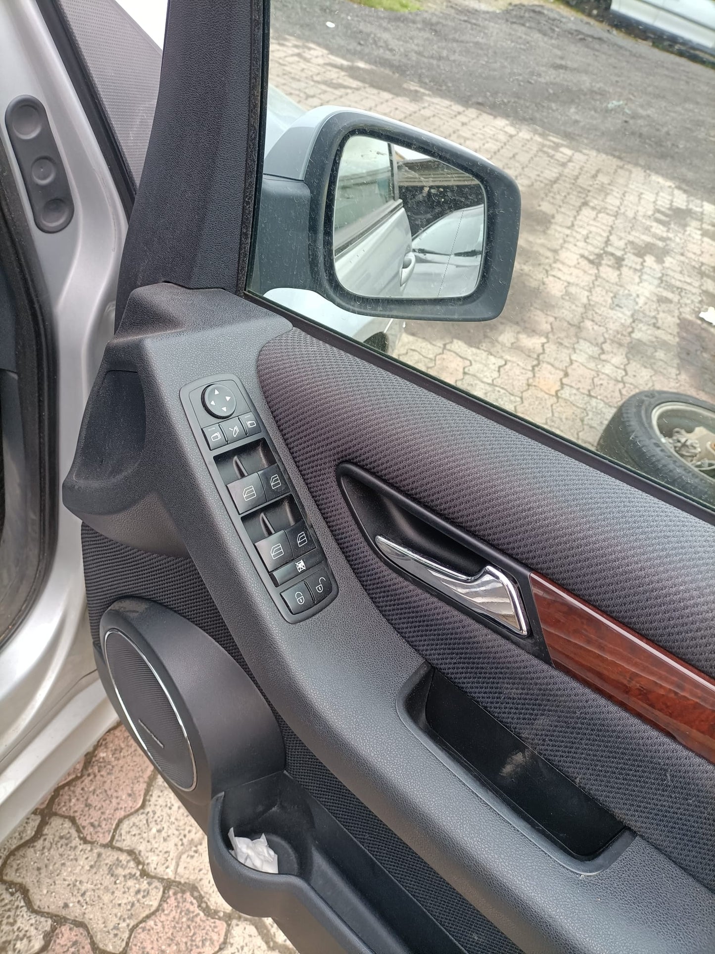 2011 MERCEDES B CLASS TAILGATE LOCK, W245, 09/08-06/11 A1697400035 DOOR BOOT GATE LOCK