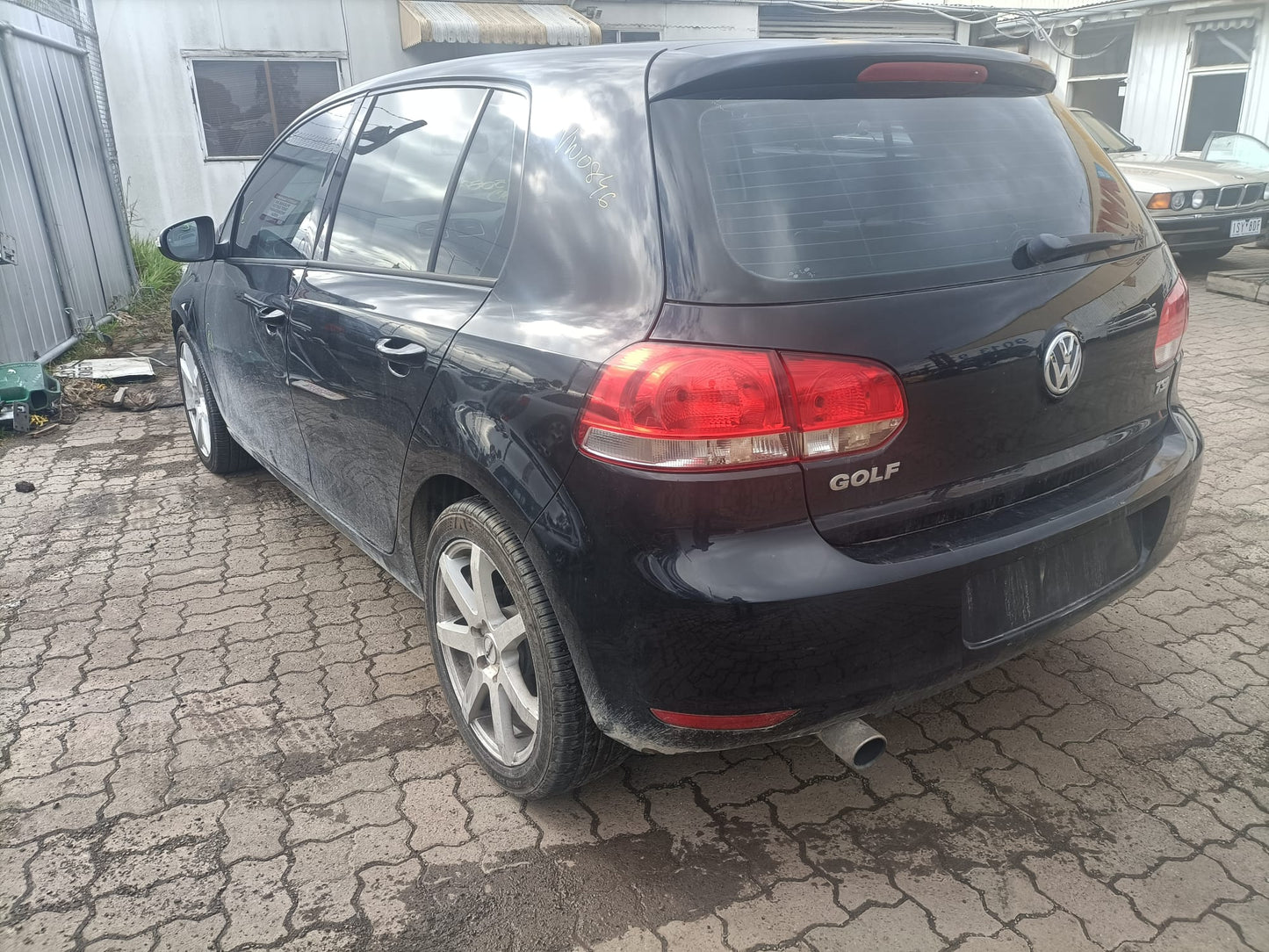 2012 VOLKSWAGEN GOLF RIGHT FRONT DOOR LOCK, GEN 6, HATCH/CABRIO, P/N 5K2837016D, 10/08-01/16 5K2837016D DOOR BOOT GATE LOCK