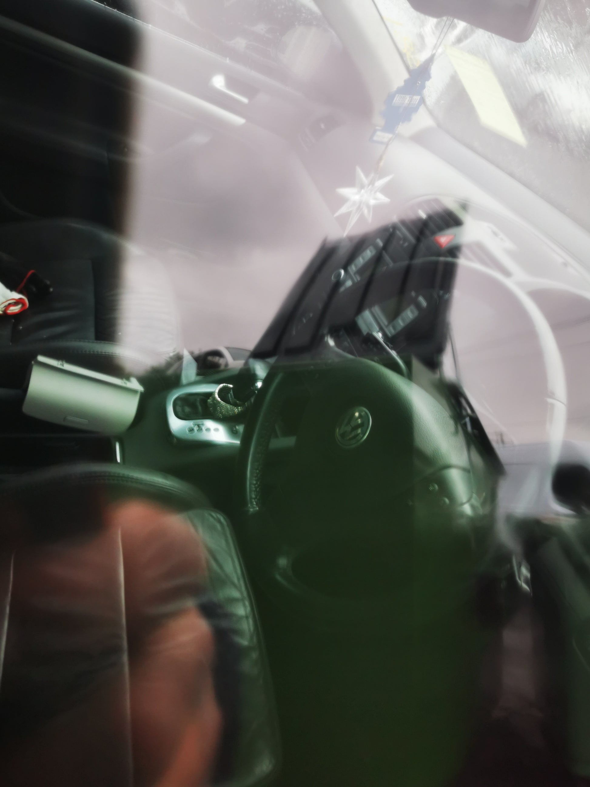 2007 VOLKSWAGEN JETTA 1KM, 02/06-07/11 1K5845201B LEFT FRONT DOOR WINDOW