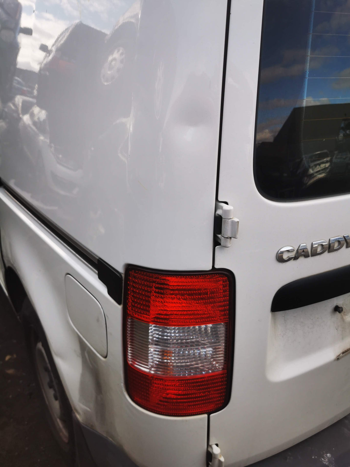 2008 VOLKSWAGEN CADDY DIESEL, 1.9, AUTO T/M, BOSCH, 2K, 12/04-08/10 02E911023L STARTER