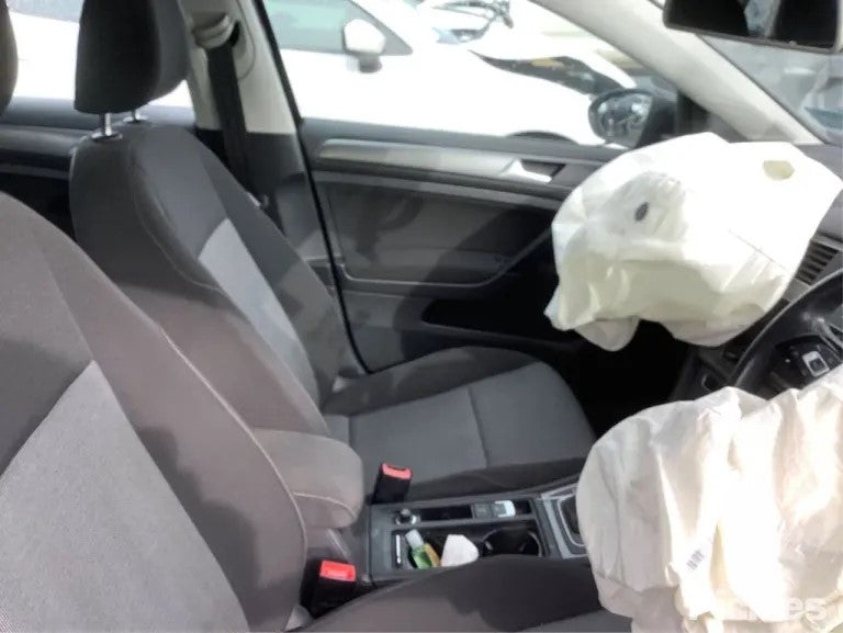 2014 VOLKSWAGEN GOLF GEN 7, WAGON/ALLTRACK, 08/13-08/20 5G9833055D LEFT REAR DOOR SLIDING