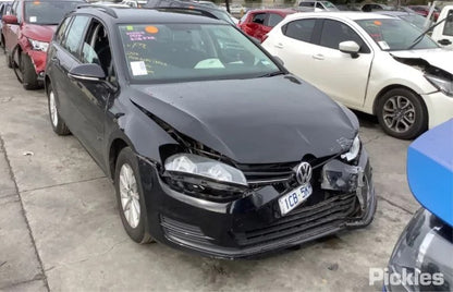 2014 VOLKSWAGEN GOLF GEN 7, WAGON/ALLTRACK, 08/13-08/20 5G9833055D LEFT REAR DOOR SLIDING