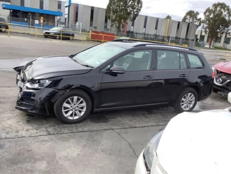 2014 VOLKSWAGEN GOLF GEN 7, WAGON/ALLTRACK, 08/13-08/20 5G9833055D LEFT REAR DOOR SLIDING