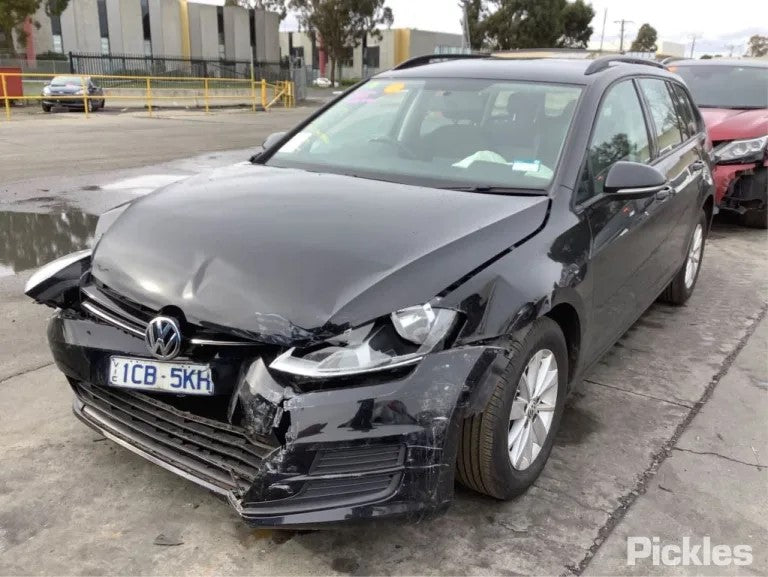 2014 VOLKSWAGEN GOLF PETROL, 1.4, AUTO T/M, BOSCH, GEN 7, 03/13-08/20 0AM911023R STARTER