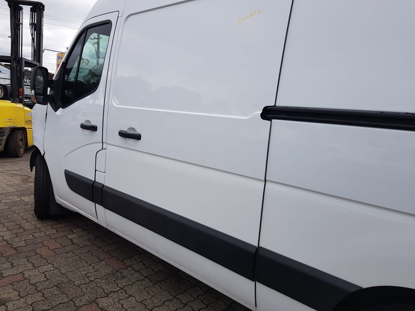 Wrecking 2018 RENAULT MASTER for Used Parts RN0854