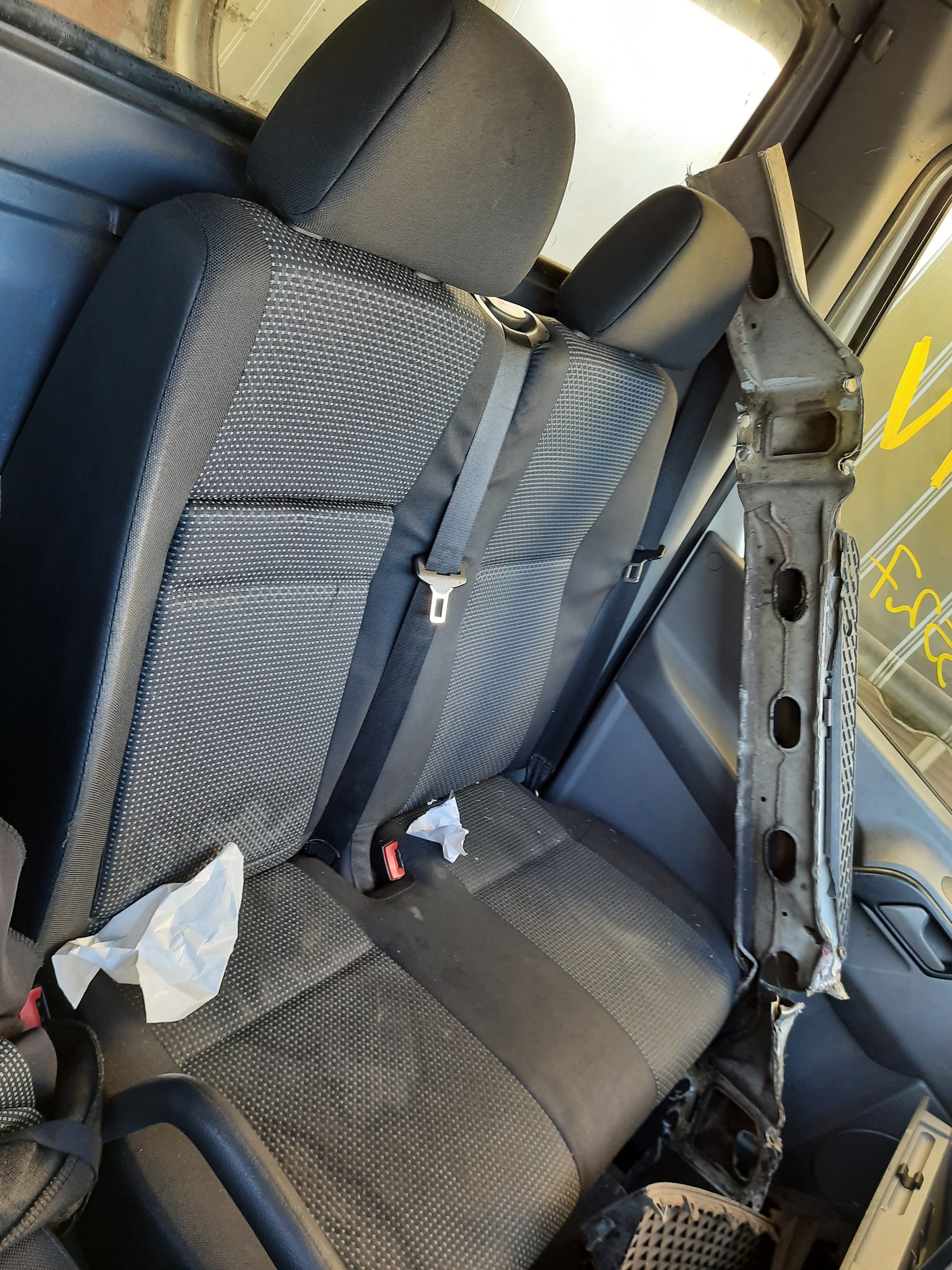 2009 MERCEDES SPRINTER VAN 10/06-04/18 A9068200001 COURTESY LIGHT