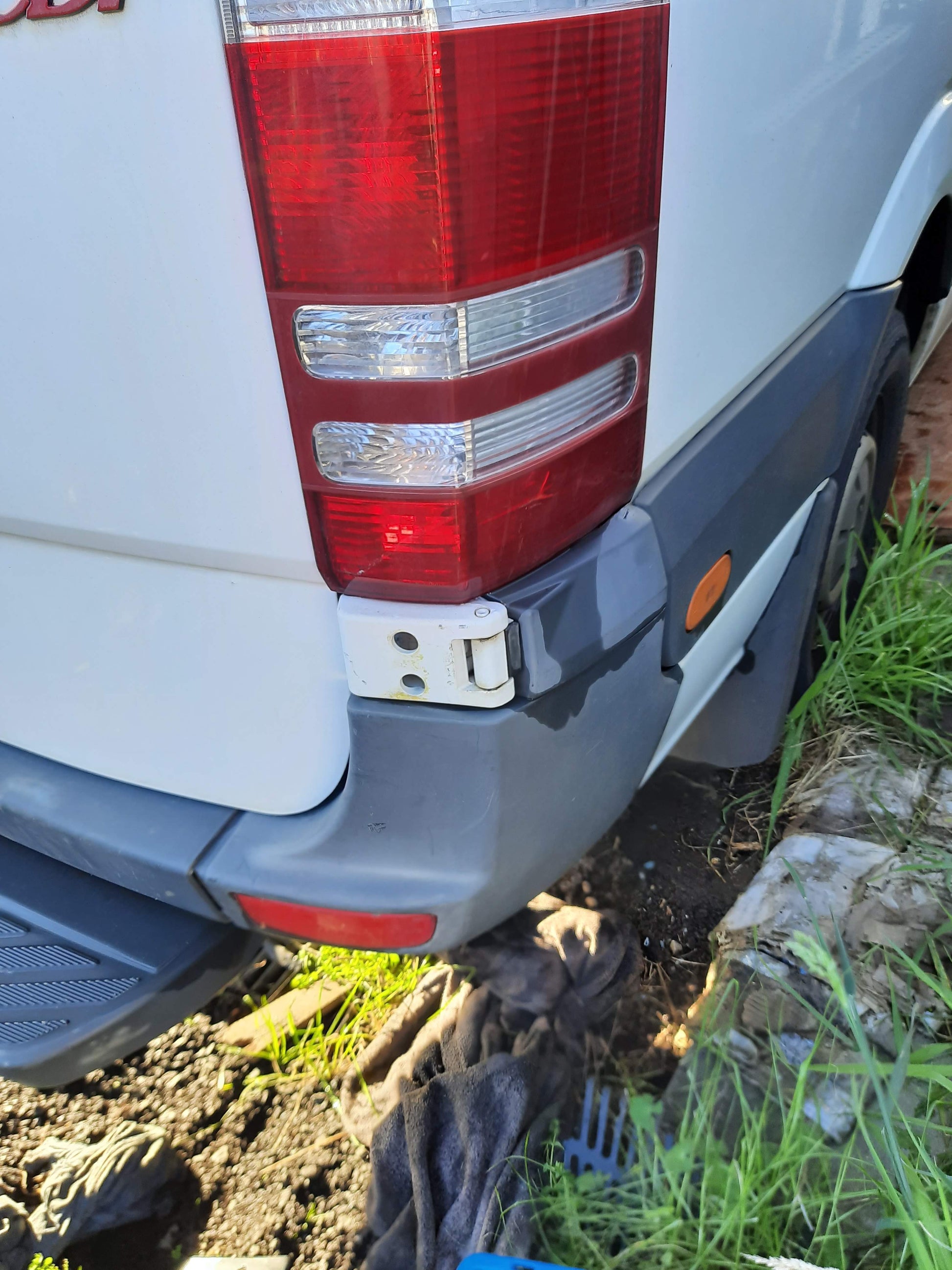 2013 MERCEDES SPRINTER RIGHT FRONT DOOR LOCK, NCV3, 10/06-04/18 A9067201835 DOOR BOOT GATE LOCK