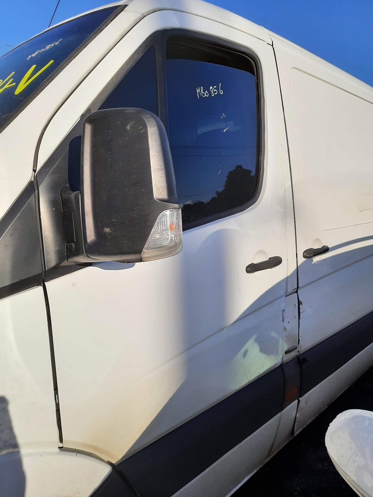 2013 MERCEDES SPRINTER LEFT FRONT DOOR LOCK, NCV3, 10/06-04/18 A9067201435 DOOR BOOT GATE LOCK