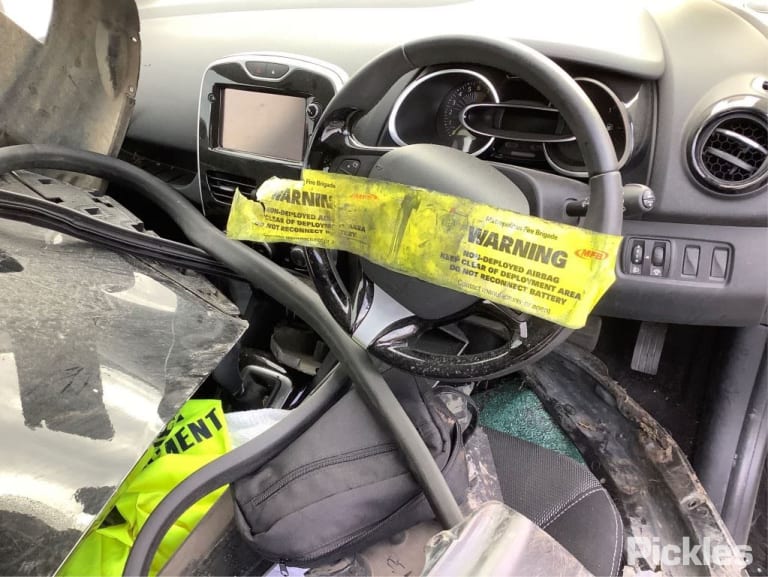 2015 RENAULT CLIO X98, BLACK, POWER FOLDING (9 WIRE), 09/13-07/16 963024349R LEFT DOOR MIRROR