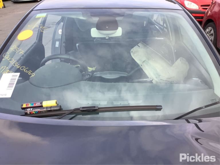 2015 RENAULT CLIO X98, BLACK, POWER FOLDING (9 WIRE), 09/13-07/16 963024349R LEFT DOOR MIRROR