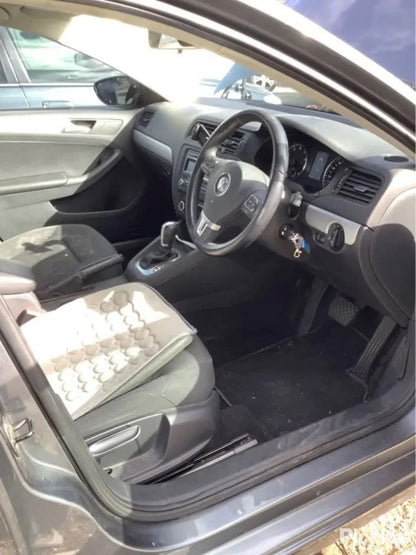 2014 VOLKSWAGEN JETTA 1B, IN BODY, W/ HALOGEN TYPE, 02/11-10/14 5C6945095E LEFT TAILLIGHT
