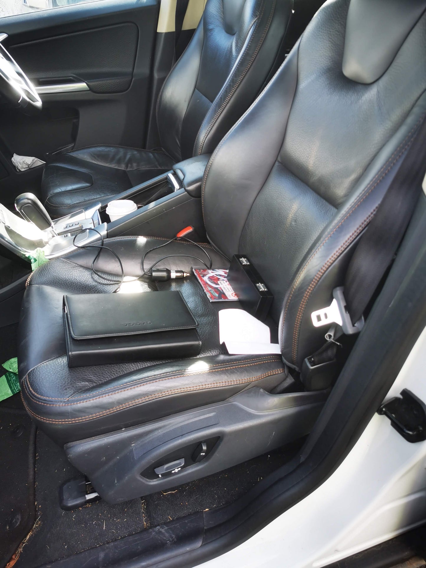 2012 VOLVO XC60 LEFT REAR DOOR LOCK, W/ KEYLESS TYPE, DZ, 02/09-04/17 31253918 DOOR BOOT GATE LOCK