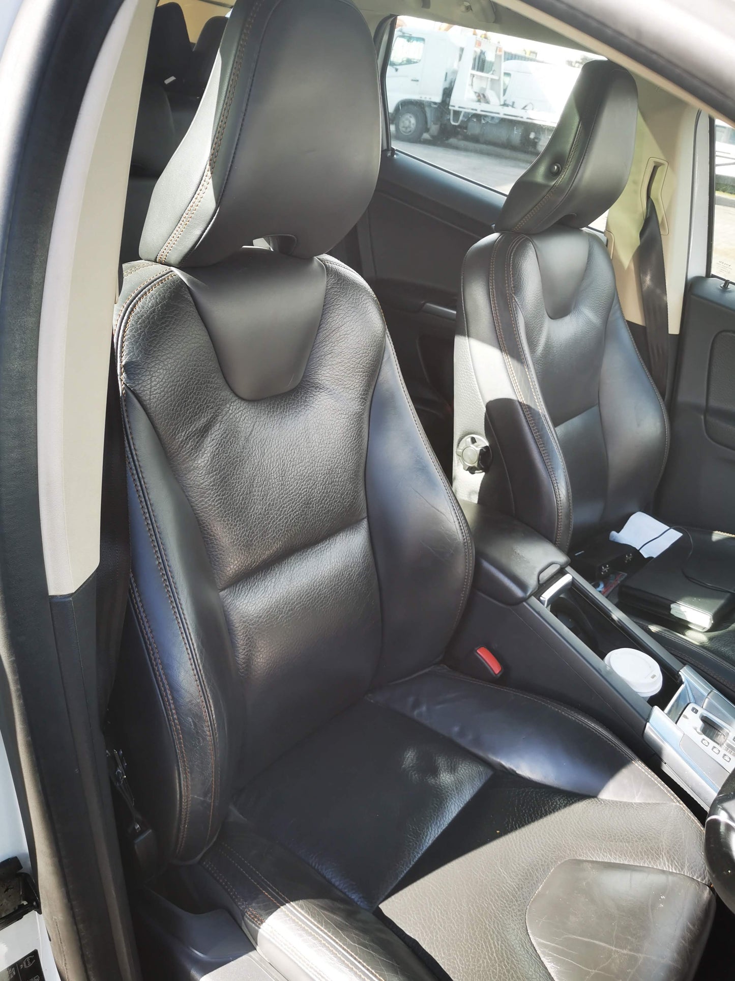 2012 VOLVO XC60 DZ, NON BLIND SPOT INFO SYSTEM TYPE, NON CAMERA TYPE, 02/09-09/13 31371127 LEFT DOOR MIRROR