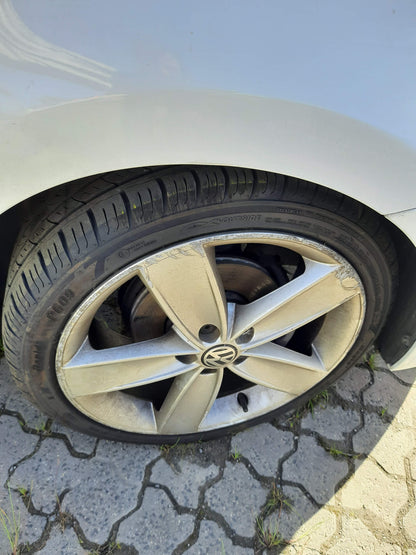 2013 VOLKSWAGEN POLO 6R, COMFORTLINE/TRENDLINE/GTi, 05/10-05/14 6R0945096AC RIGHT TAILLIGHT