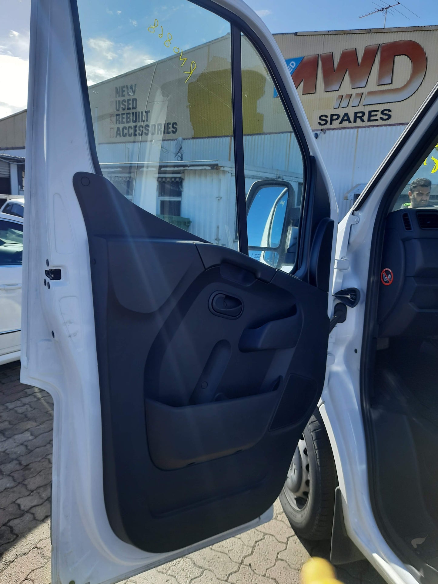 2020 RENAULT MASTER VINYL, X62, 02/20- 484005122R STEERING WHEEL