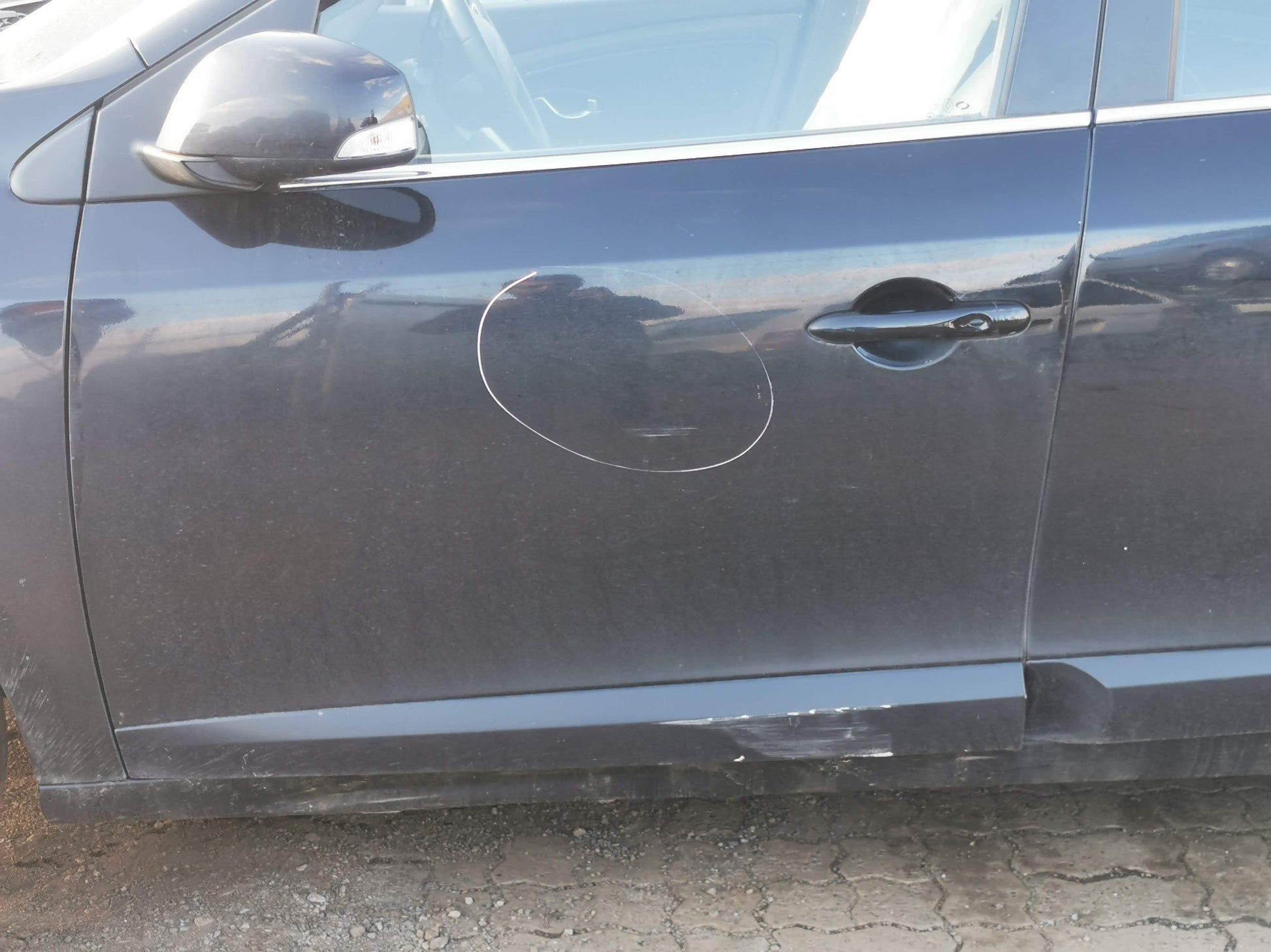 2011 RENAULT FLUENCE X38, 09/10-01/16 631007618R RIGHT GUARD