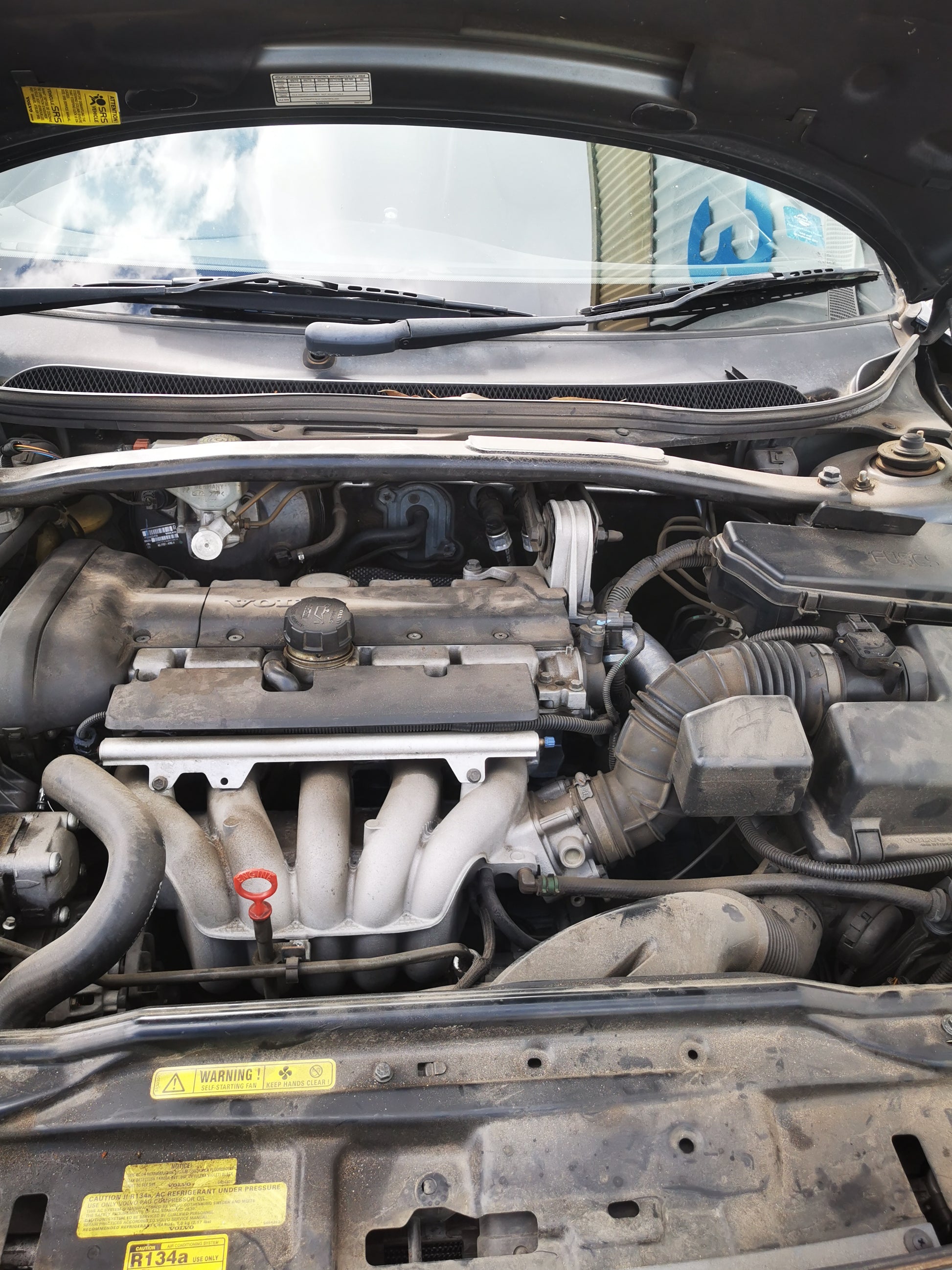 2003 VOLVO S70/V70/C70 V70, B5244S, DENSO (10TH VIN = 3, 4), 11/02-10/04 8677796 THROTTLE BODY