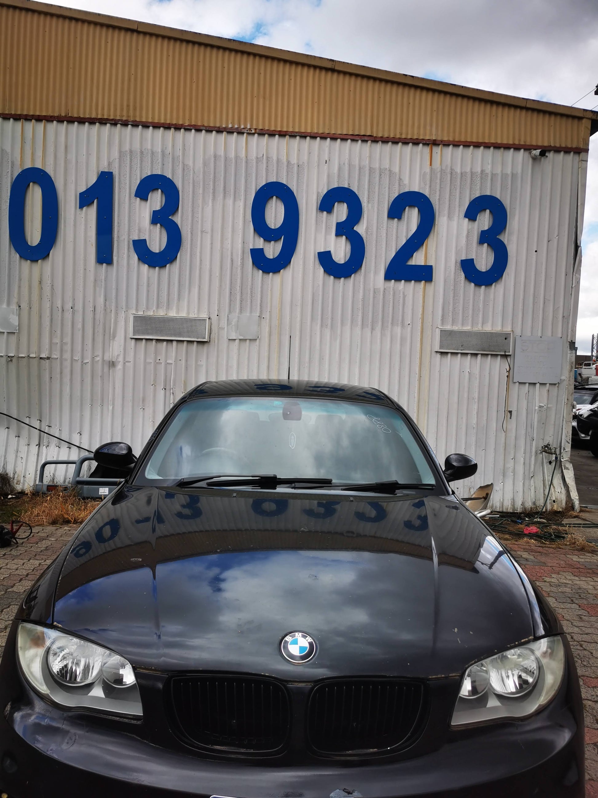 2004 BMW 1 SERIES E87, HATCH, 10/04-12/11 51337138465 LEFT FRONT WINDOW REG MOTOR