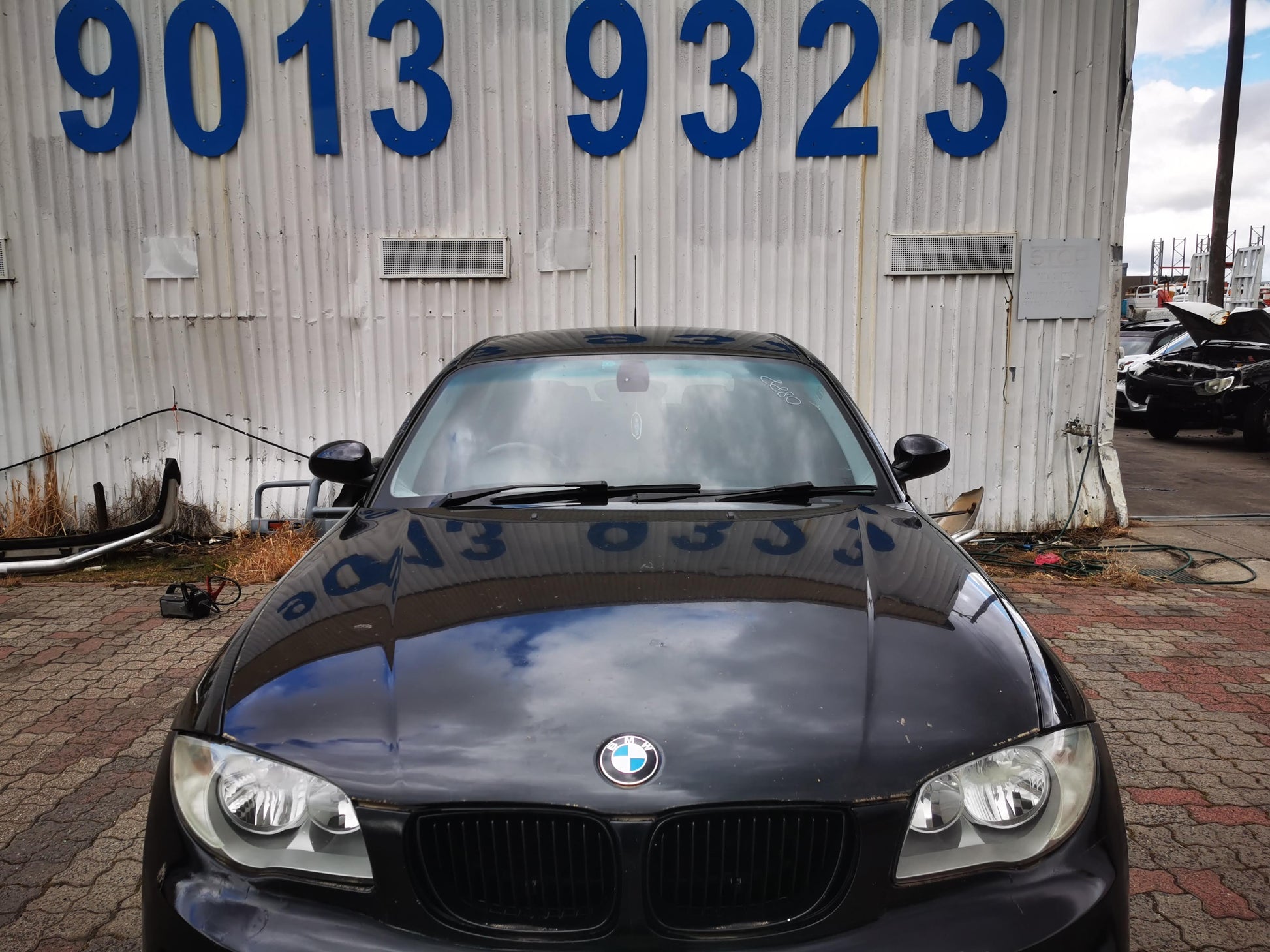2004 BMW 1 SERIES E82/E87/E88, COUPE/HATCH/CABRIO, 10/04-09/13 41357133227 LEFT GUARD