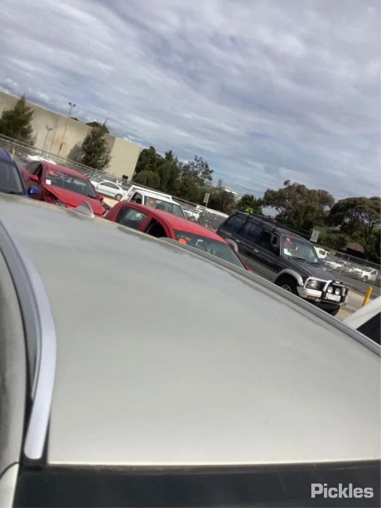 2014 BMW X3 F25, 07/09-07/17 41517355803 LEFT FRONT DOOR