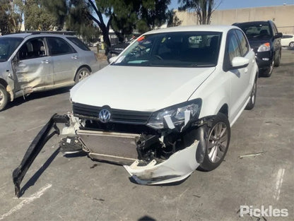 2016 VOLKSWAGEN POLO 6R, HALOGEN, RECTANGULAR REFLECTOR TYPE, 05/14-09/17  LEFT HEADLAMP