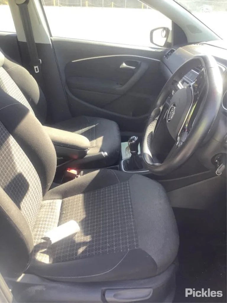 2016 VOLKSWAGEN POLO PETROL, 1.2, TURBO, 6R, CJZD CODE, 05/14-09/17 04E100031B ENGINE