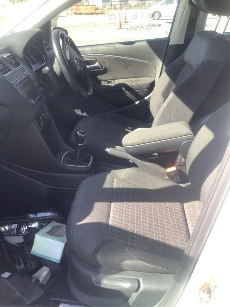 2016 VOLKSWAGEN POLO PETROL, 1.2, TURBO, 6R, CJZD CODE, 05/14-09/17 04E100031B ENGINE