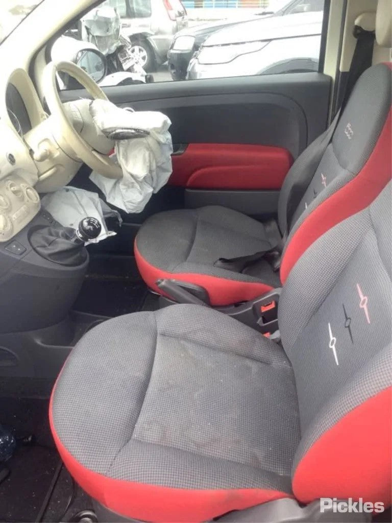 2015 FIAT 500 03/08- 52108393 LEFT FRONT DOOR WINDOW