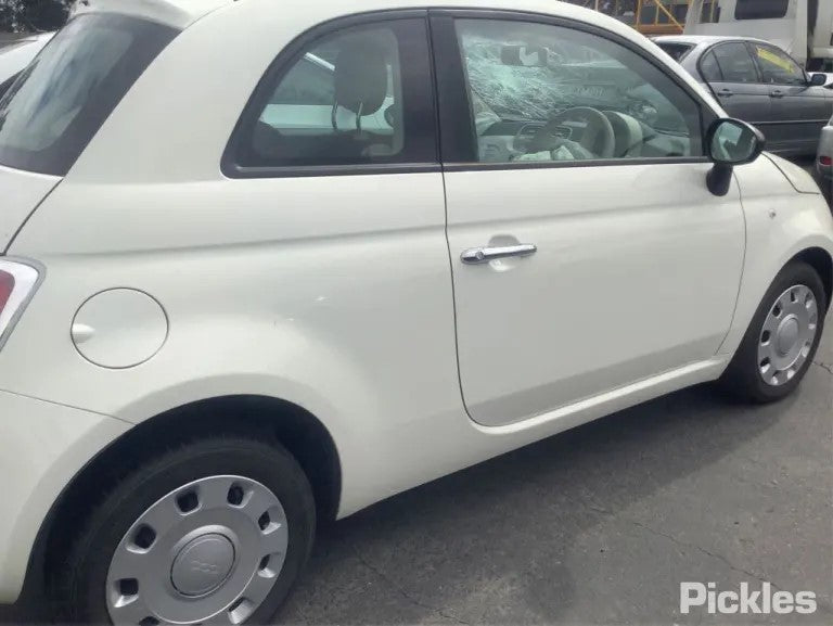 2015 FIAT 500 03/08- 52108393 LEFT FRONT DOOR WINDOW