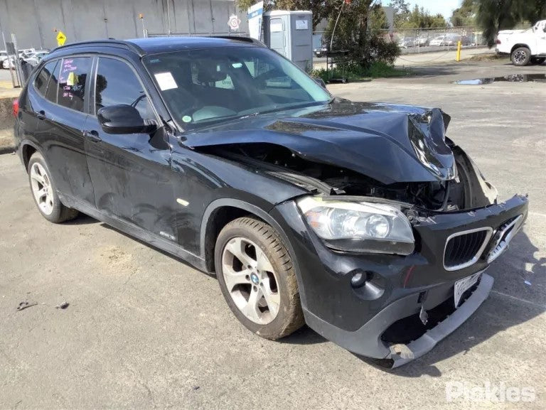 2010 BMW X1 E84, 04/10-07/15 51352990299 LEFT REAR DOOR WINDOW
