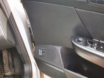 2008 VOLKSWAGEN PASSAT 3C/MK6 B6, WAGON, 03/06-09/10 3C9833055G LEFT REAR DOOR SLIDING