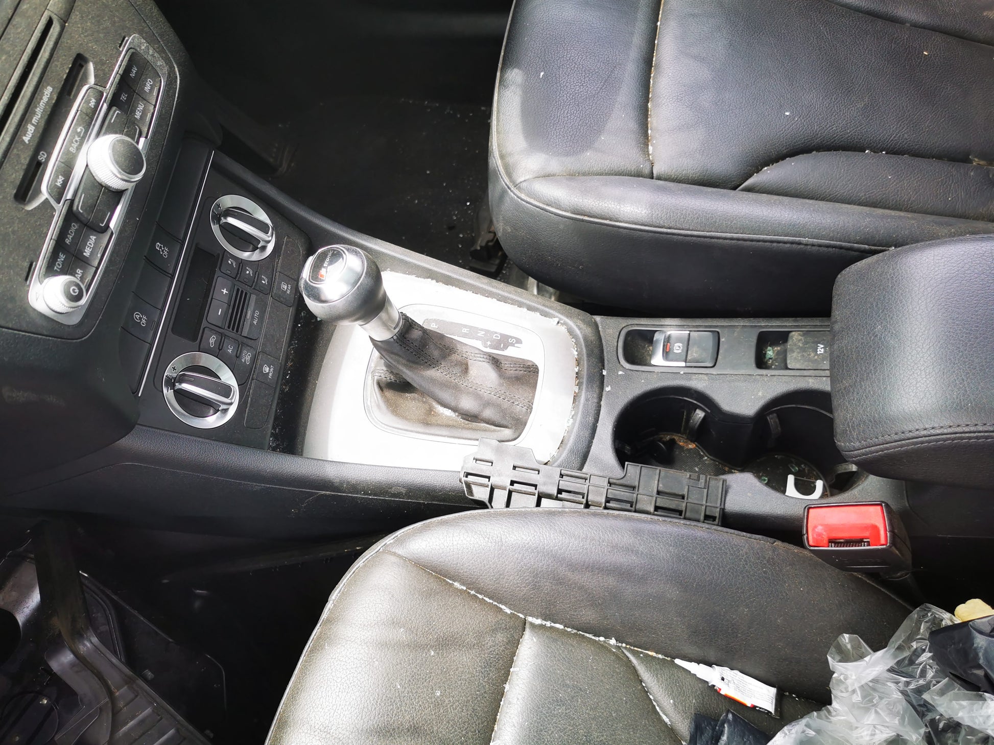 2012 AUDI Q3 POWER, AUTO FOLD, HEATED, NON LANE ASSIST, 8U, 03/12-12/18 8U2857409F LEFT DOOR MIRROR