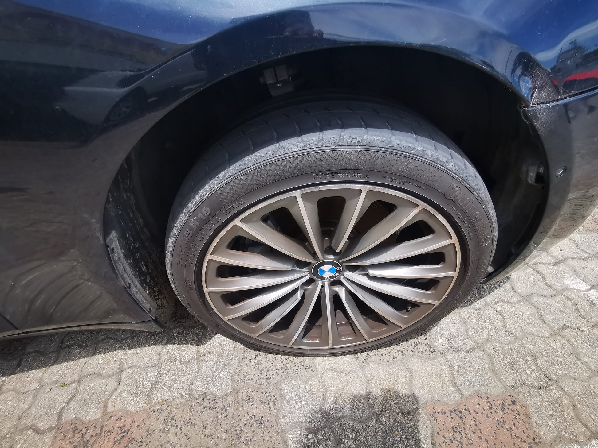 2009 BMW 7 SERIES F01/F02, DOOR REG ASSY (REG AND MOTOR), 10/08-09/15 51337183106 RIGHT FRONT WINDOW REG MOTOR