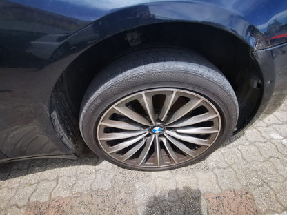 2009 BMW 7 SERIES F01/F02, DOOR REG ASSY (REG AND MOTOR), 10/08-09/15 51337183106 RIGHT FRONT WINDOW REG MOTOR