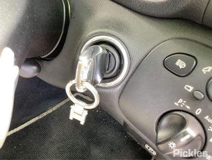 2009 MERCEDES CLC CLASS RIGHT FRONT DOOR LOCK, CL203, 08/08-03/11 A2037201835 DOOR BOOT GATE LOCK
