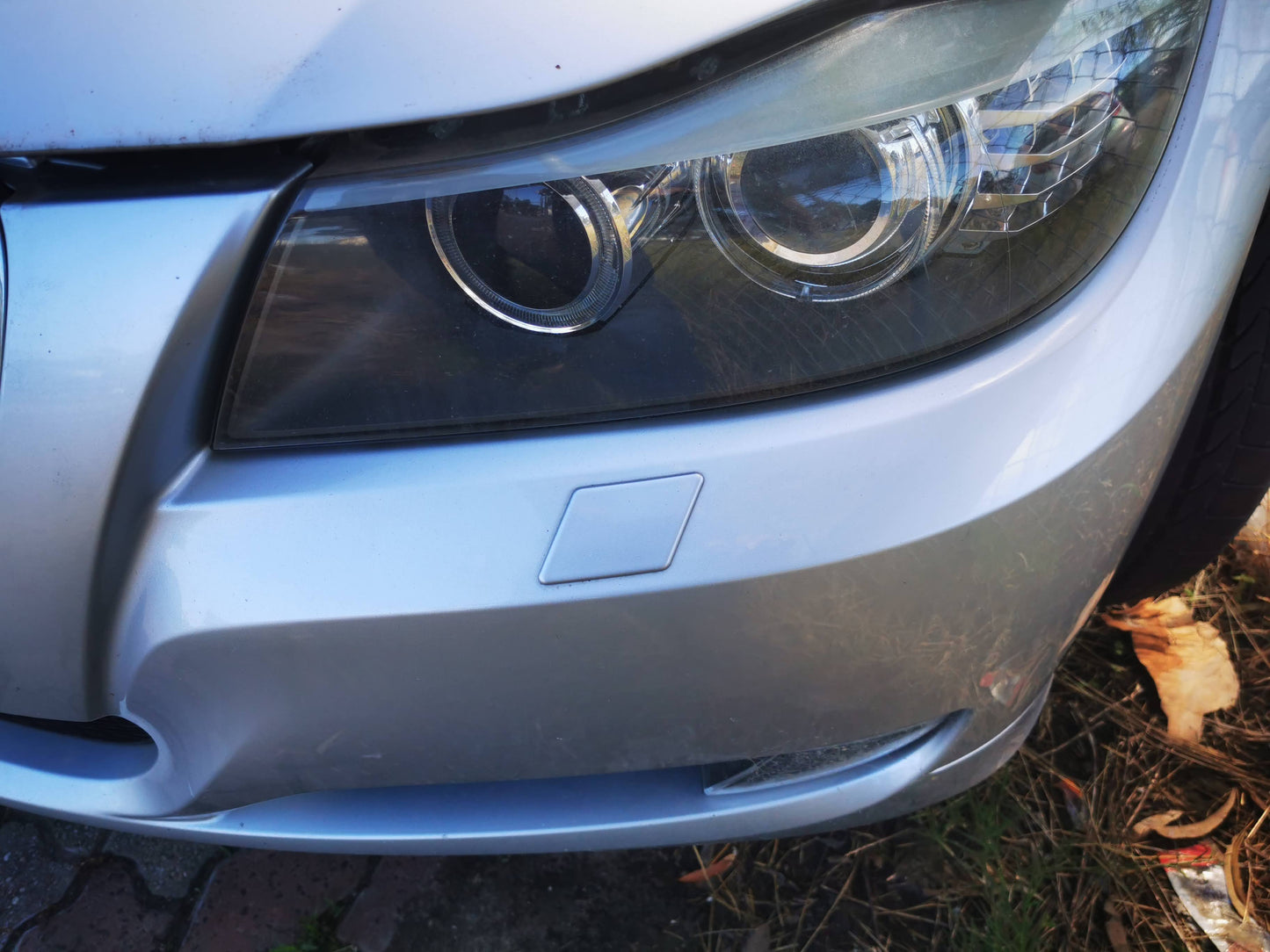 2010 BMW 3 SERIES BONNET GRILLE (RH SIDE), E90/E92/E93, SEDAN/COUPE/CABRIO, 03/07-09/13 51137201968 GRILLE