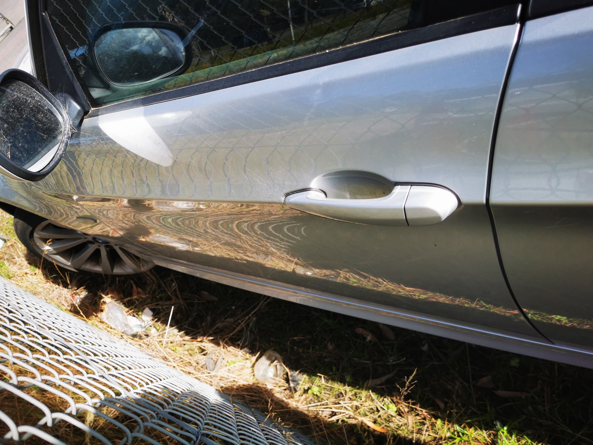 2010 BMW 3 SERIES BONNET GRILLE (RH SIDE), E90/E92/E93, SEDAN/COUPE/CABRIO, 03/07-09/13 51137201968 GRILLE