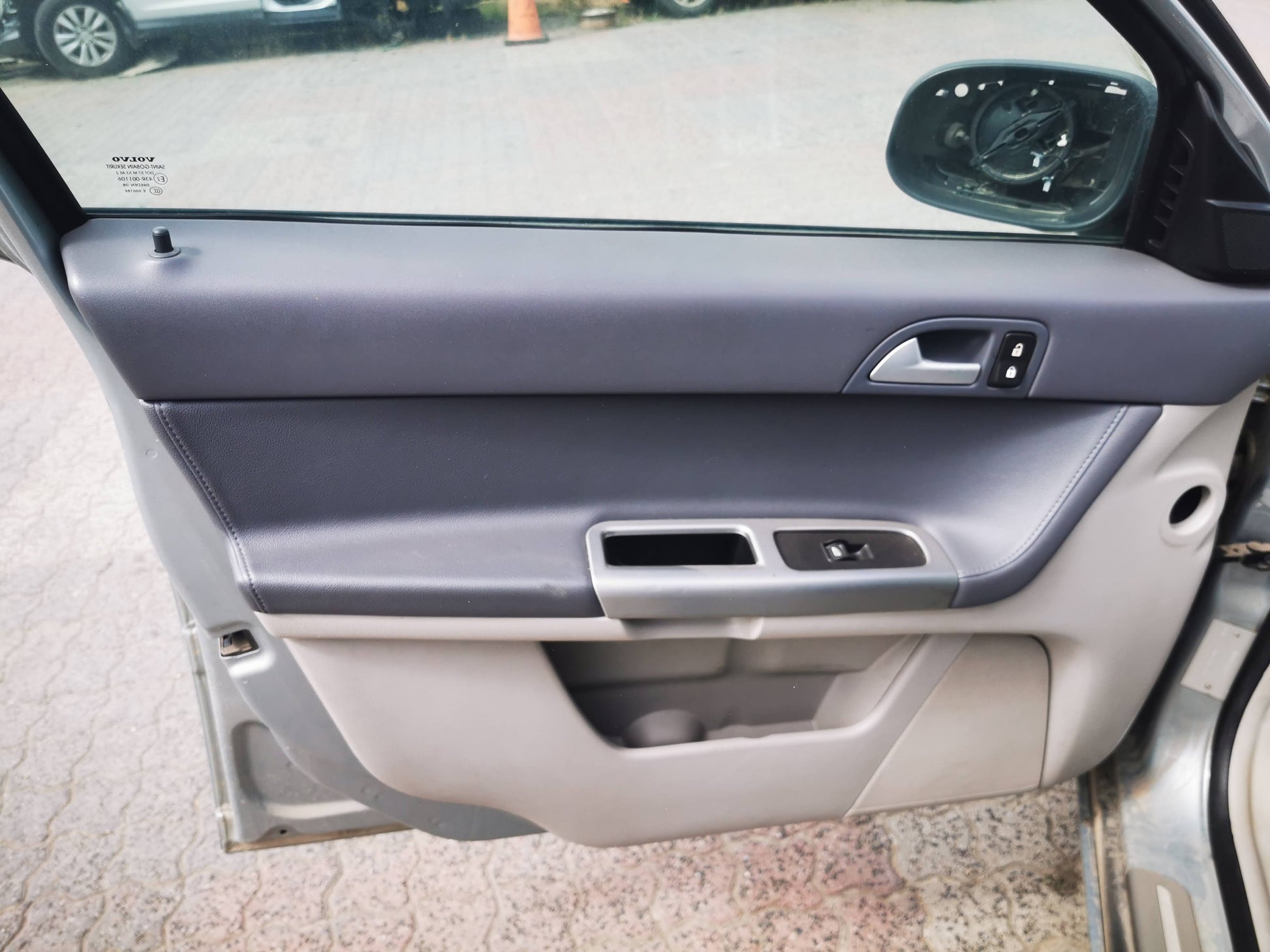 2008 VOLVO V50 T5, LARGE BLINKER TYPE, 06/04-12/08 31278736 RIGHT DOOR MIRROR