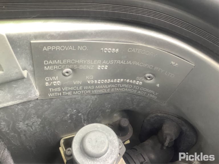 2000 MERCEDES CLK DOOR REG AND MOTOR ASSY, C208/A208, 10/97-05/03 A2087200746 LEFT FRONT WINDOW REG MOTOR