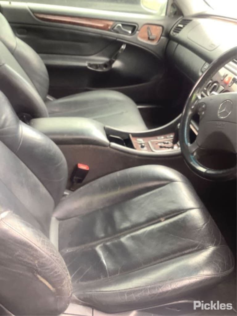 Wrecking 2000 MERCEDES CLK for Used Parts MB0929