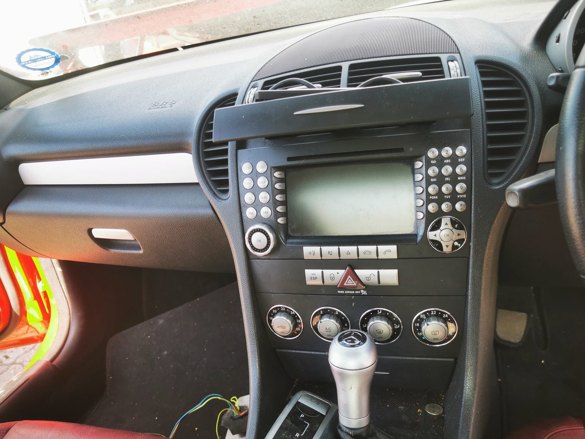 2007 MERCEDES SLK R171 09/04-06/11 A1717200146 LEFT FRONT WINDOW REG MOTOR