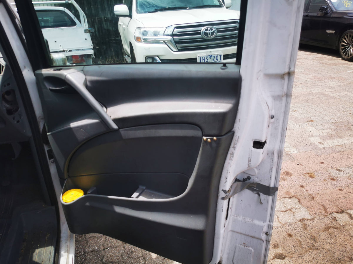 2006 MERCEDES VITO 639, 04/04-02/15 A6394601100 STEERING BOX RACK